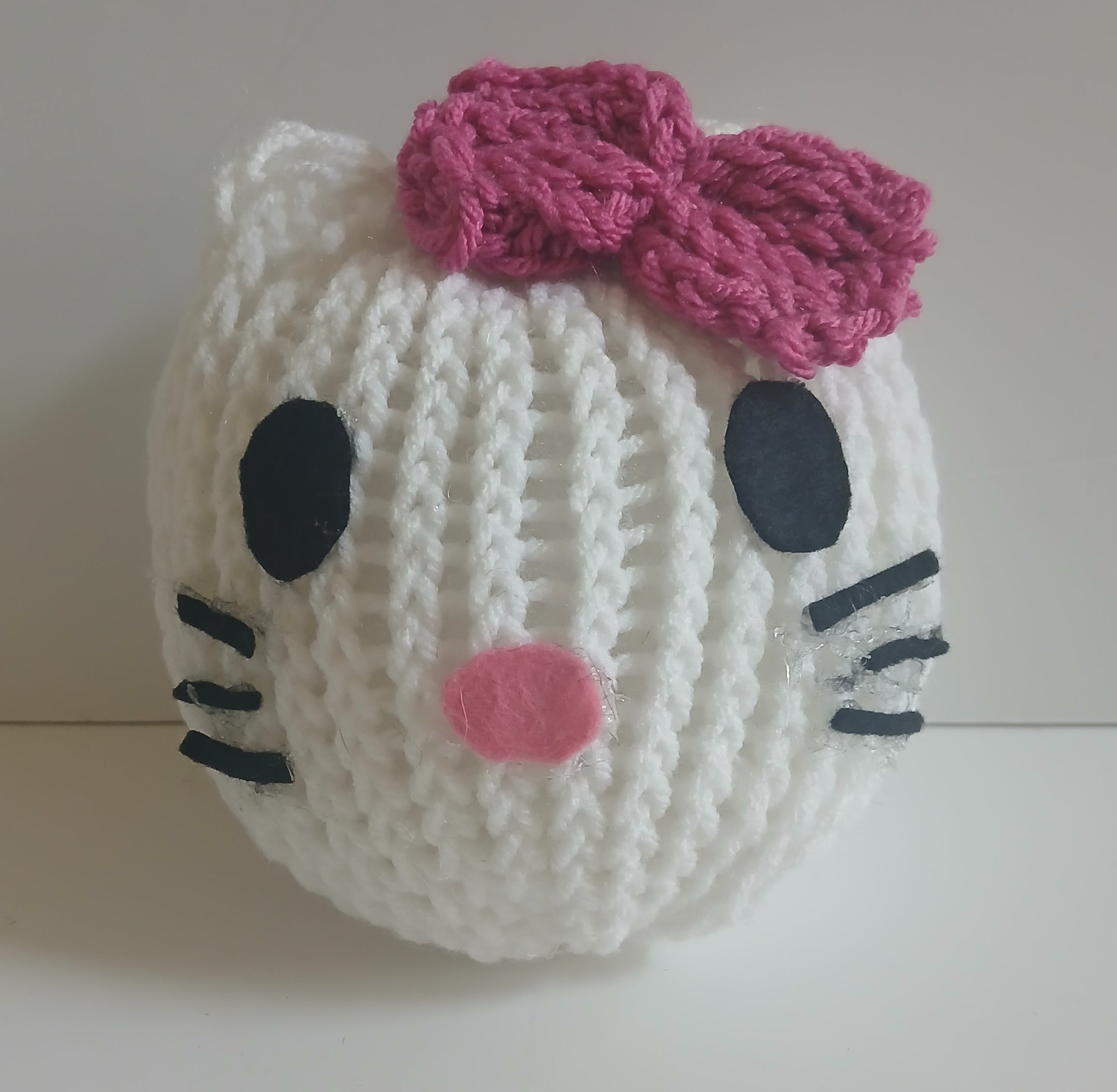 Charming handmade kitty